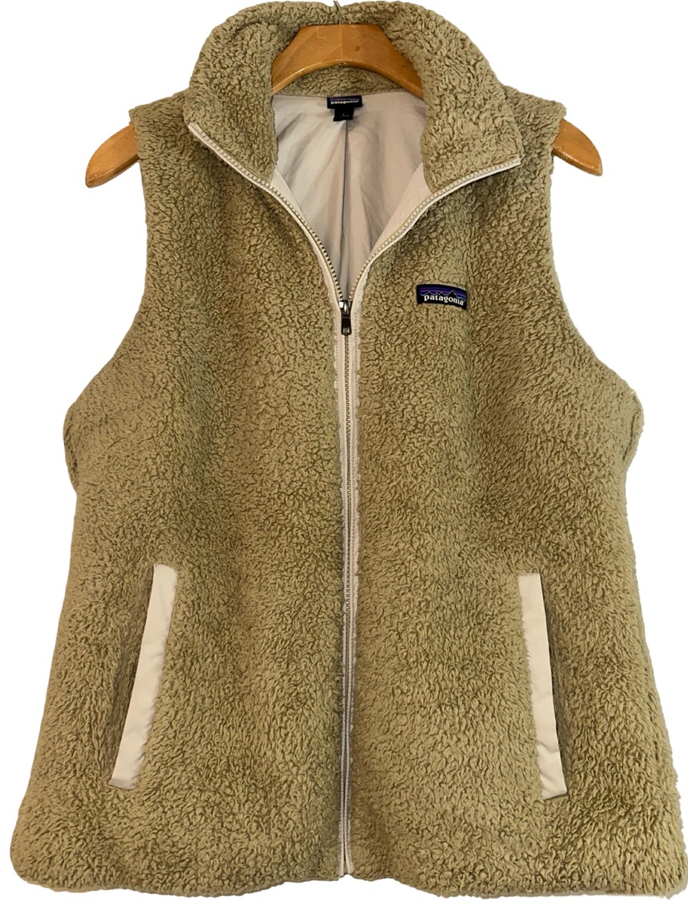 Patagonia Women’s Size L Beige Tan Outdoor Deep Pile Fleece Los Gatos Vest
